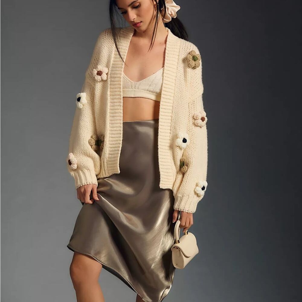 Anna & Ava 3D Flower Cardigan Sweater Chunky Knit Oversized Boho - Picture 14 of 14